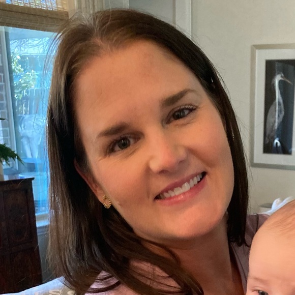 Meet your Posher, Ashley - Picture 1 of 1